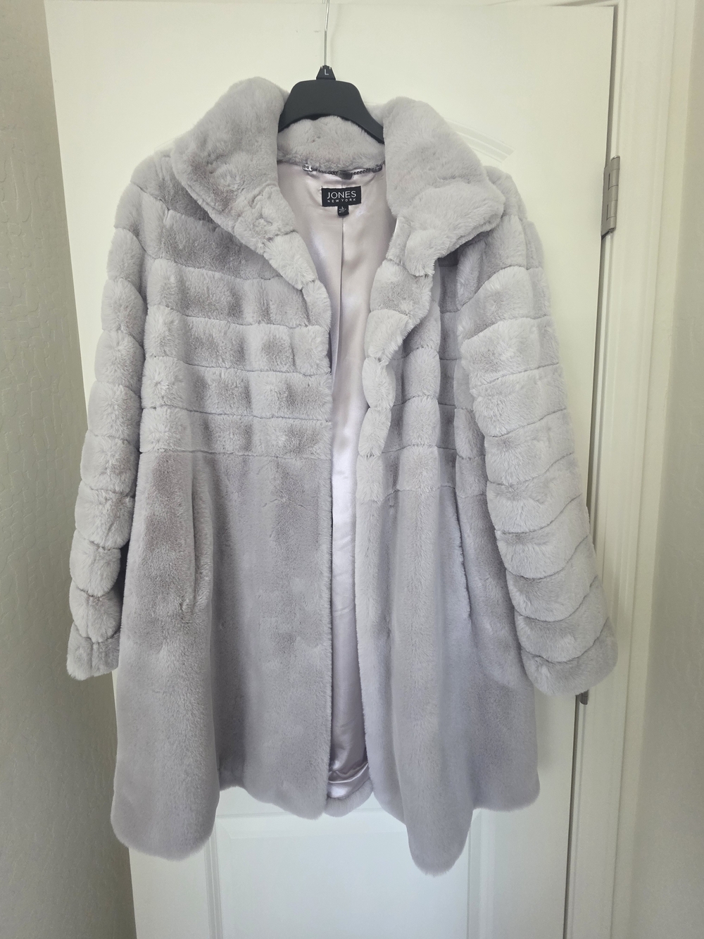 Jones New York Light Silver Faux Fur Pea Coat